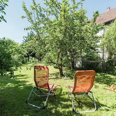 Ideal In Wurtha- Farnroda Thuringia, With Barbecue * Wutha-Farnroda