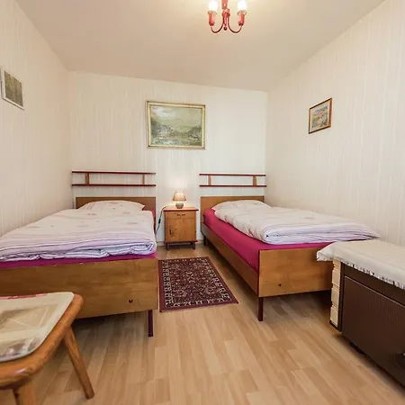 Ideal In Wurtha- Farnroda Thuringia, With Barbecue Apartment
